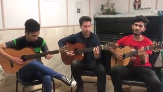 اجرای زیبای گیتار توسط هنرجویان استاد امیر کریمی