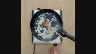 طرز تهیه تاکوی کاهو با گوشت