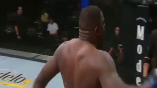 مبارزه کامل الکسی اولینیک با والت هریس در UFC ON ESPN 4