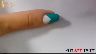 فیلم آموزش ترفندهای طراحی ناخن دو رنگ در خانه