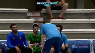 دیدار  تیم های ملی هندبال مجارستان و برزیل درقهرمانی جوانان جهان2019