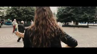 AMAZING!! 18yr old busker noticed by David Bowies record producer!!!!