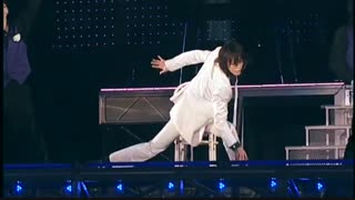اجرای خواننده ی ژاپنی KAZUYA KAMENASHI عضو گروه موسیقی ژاپنی KAT TUN (جی پاپ) JPOP