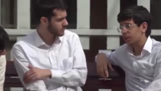 شهید بازیگوش