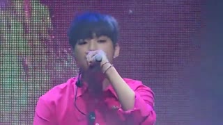 Kang daniel -color-showcase stage