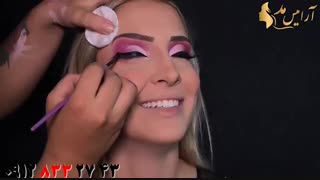 کلیپ آموزش میکاپ با تم صورتی