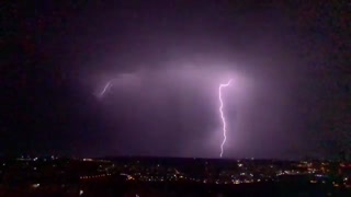 رعدوبرق تصویربرداری شده توست آیفون ایکس