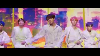 موزیک ویدیو Boy With Luv از BTS به 500 میلیون بازدید در یوتیوب رسید