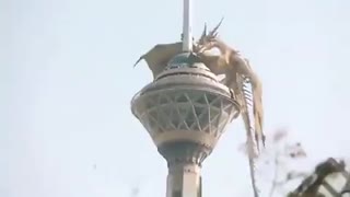 دوستان درگیر شده در ماجراهای اخیر بخونند