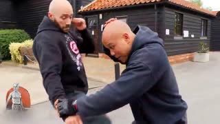 یادگیری دفاع شخصی تکنیکهای حمله و دفاع