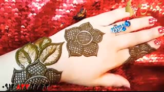 کلیپ آموزش تاتو گل روی دست +  طراحی با حنا