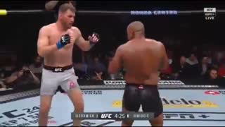 مبارزه کامل دنیل کورمیر با استیپه میوچیچ در یو اف سی 241