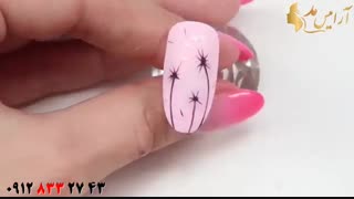 فیلم طراحی روی ناخن مصنوعی طرح قاصدک
