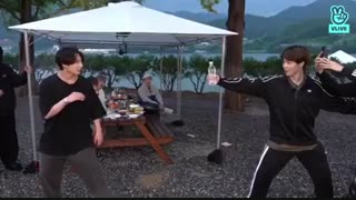 چالش در بطری توسط گلدن مکنه*-*