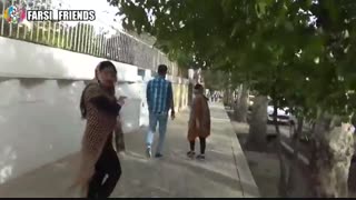 شوخی سطل آب خالی