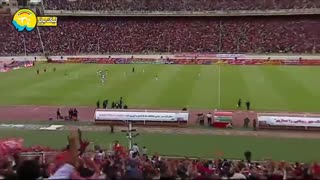 گل اول تراکتور به پرسپولیس توسط احسان‌حاج‌صفی