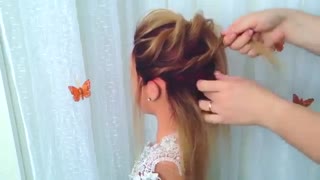 آموزش مدل مو دخترانه نامنظم برای موهای کوتاه- مومیس مشاور و مرجع تخصصی مو