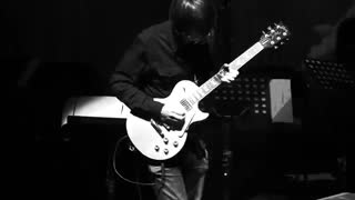 اجرای Jonny Greenwood به همراه ارکستر معاصر لندن در Boiler Room