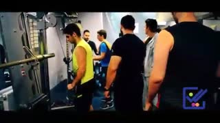 ویدیو همکاری مجموعه ورزشی فیزیک پرو و دبیرستان غیر دولتیمنش ، توسط تیم تولید محتوایسین