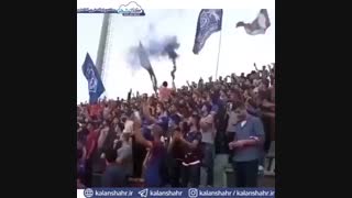 شعرخوانی هواداران داماش برای سحرخدایاری