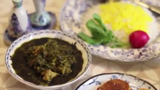 طرز تهیه خورشت ریواس بهاری