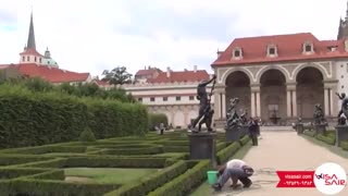 کاخ والنستاین جمهوری چک - Wallenstein Palace - تعیین وقت سفارت چک با ویزاسیر