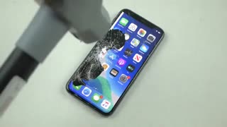 شکنجه آیفون 11 پرو اپل با چکش و چاقو!