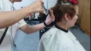 آموزش مدل مو کوتاه پیکسی- مومیس مشاور و مرجع تخصصی مو