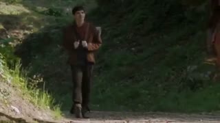 Merlin - Series 1 - Episode 1 - Merlin arrives at Camelot (2008)