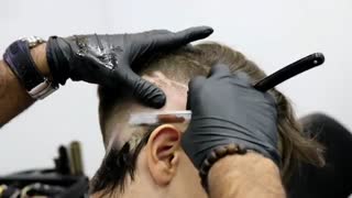 مدرسه آرایشگری موچینا