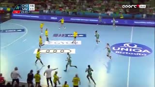 دیدار تیم های هندبال گیئورآئودی و ساوهوف در لیگ قهرمانان اروپا 2019/20