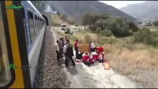 حادثه در ریل قطار رشت به تهران برای یک عکاس