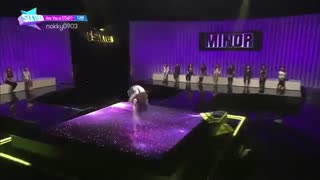 اجرای داهیون در برنامه سیکستین(همون رقص عقاب معروفشع)سال 2015