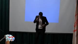 استندآپ کمدی در جمع اقتصاددانان