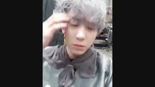 چانیول با موهای سیلور