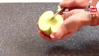 طرز تهیه کیک سیب آلمانی