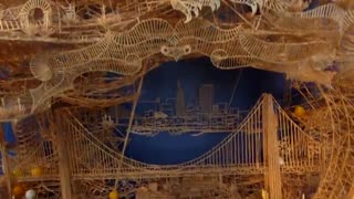 سازه‌ی هنری خارق‌العاده با استفاده از خلال‌دندان