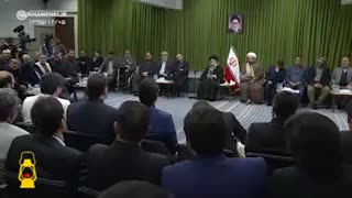 واکنش رهبری به شعر وحدت