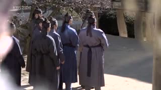 قسمت چهاردهم سریال شکارچیان برده Chuno The Slave Hunters 2010 . چانو