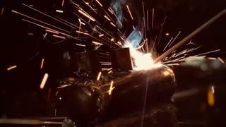 مراحل ساخت قطعات دستگاه سیمانکاری مدل T13M