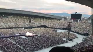 همچین روزیو برای همه ارزو میکنمم خیلی قشنگهههه