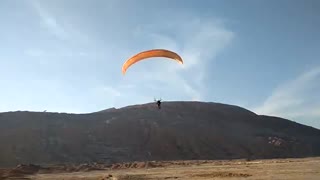 پاراگلایدرقم.مسابقه هدف زنی-مرتضی عبادی