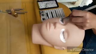 آکادمی آرایش و زیبایی مریم مظفری نیا