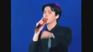 191019 Baekhyun " Un village" . Exo handsome and cute moments Exploration in Osaka, Japan Day 1