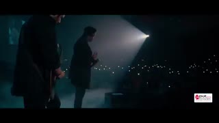 Babak Mafi - Havasam Nist - Live In Concert ( بابک مافی - اجرای زنده ی آهنگ حواسم نیست )