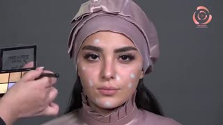 آرایش با کاموفلاژ | کاور کردن لک و جوش صورت لیزر مو