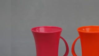 لیوان پلاستیکی تبلیغاتی دسته دار روبیک