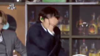 اجرای آهنگ Dionysus توسط بی تی اس در مراسم KBS gayo 2019