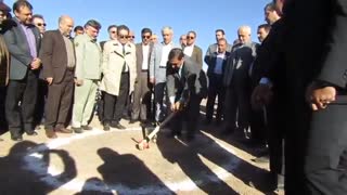 آیین آغاز عملیات اجرایی احداث پروژه نیروگاه خورشیدی (فتو ولتائیک) ۱۰ مگاواتی شهید حمید باکری سمنان