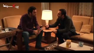 سکانس فیلم هت‌تریک ، شرط بندی فرزاد (امیر جدیدی) روی برد لاس پالماس